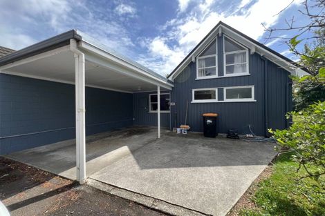 Photo of property in 24 Woodfield Avenue, Roslyn, Palmerston North, 4414