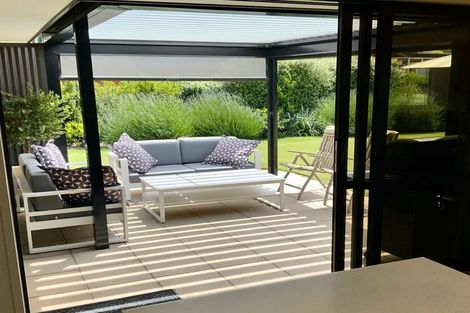 Photo of property in 12 Robertson Court, Cromwell, 9310