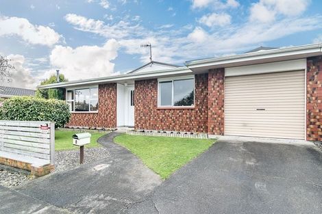 Photo of property in 1 Matai Street, Waikanae, 5036