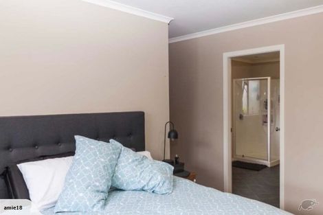 Photo of property in 22 Larne Place, Belfast, Christchurch, 8051