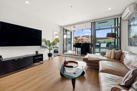 Photo of property in Maison Apartments, 107/16 Huron Street, Takapuna, Auckland, 0622