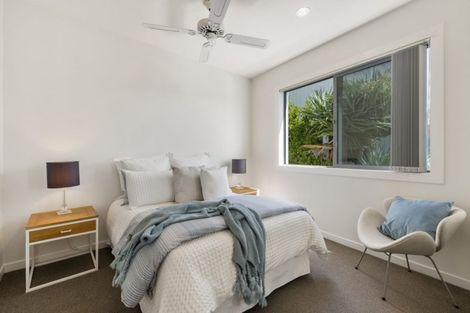 Photo of property in 11 Inga Road, Milford, Auckland, 0620