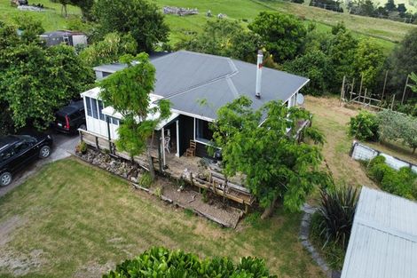 Photo of property in 31 Settlement Road, Kawakawa, 0210