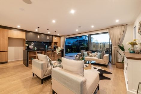 Photo of property in 8 Kano Way, Hobsonville, Auckland, 0616