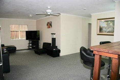 Photo of property in 12 Totara Terrace, Huntly, 3700