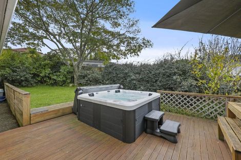 Photo of property in 17 Sherie Place, Howick, Auckland, 2014