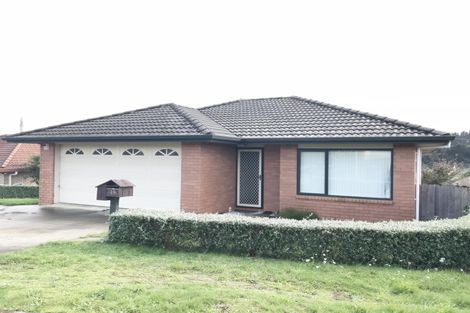 Photo of property in 19 Trillick Place, Tuakau, 2121