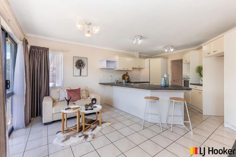 Photo of property in 11 Trossach Place, Wattle Downs, Auckland, 2103