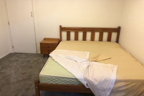 Photo of property in 247 Sunset Road, Sunnynook, Auckland, 0632