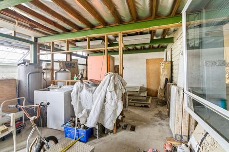 Photo of property in 117 Oakhampton Street, Hornby, Christchurch, 8042