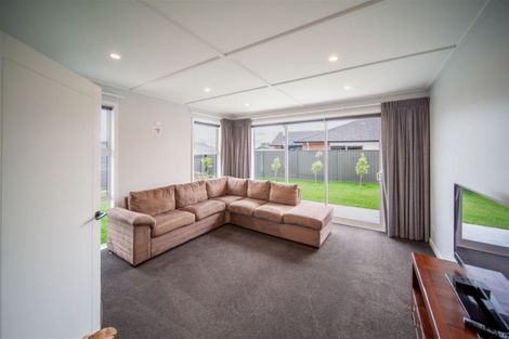Photo of property in 3 Kaituna Place, Te Awa, Napier, 4110