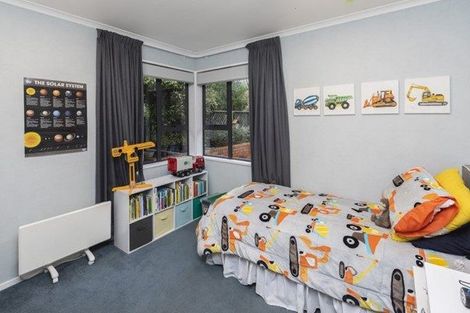 Photo of property in 58 Hewitts Road, Woodend, 7610