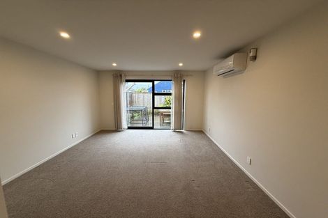 Photo of property in 2/35 Sladden Street, Naenae, Lower Hutt, 5011