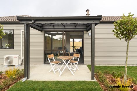 Photo of property in 4 Angelina Way, Kelvin Grove, Palmerston North, 4414