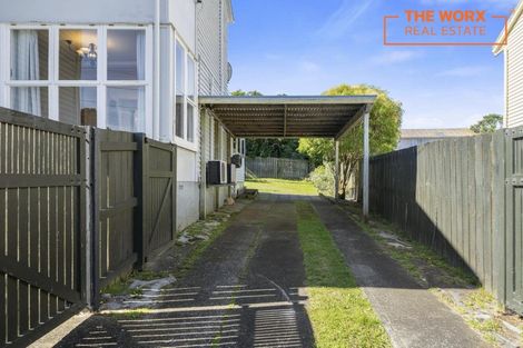 Photo of property in 136a Dimock Street, Titahi Bay, Porirua, 5022