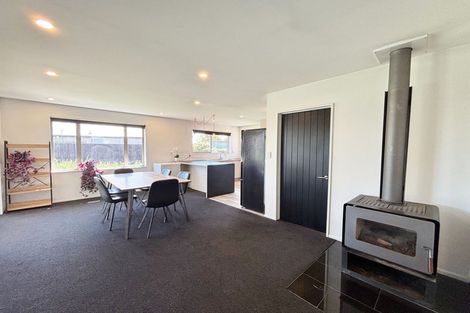 Photo of property in 37 Shadbolt Lane, Rolleston, 7614