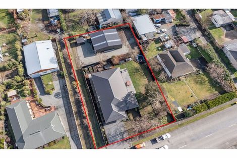 Photo of property in 177b High Street, Oxford, 7430