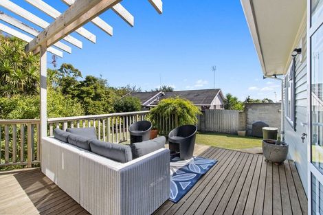 Photo of property in 62 Cutfield Road, New Plymouth, 4310