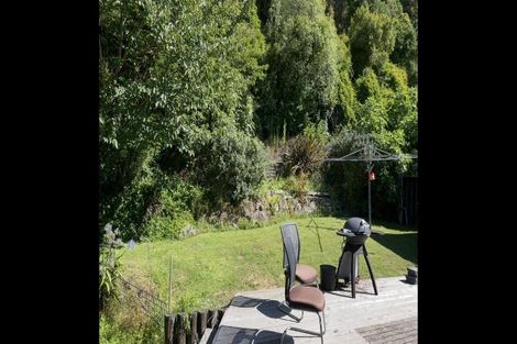 Photo of property in 564 Main Road North, Timberlea, Upper Hutt, 5018