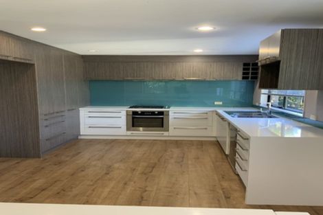 Photo of property in 11 Longview Rise, Massey, Auckland, 0614