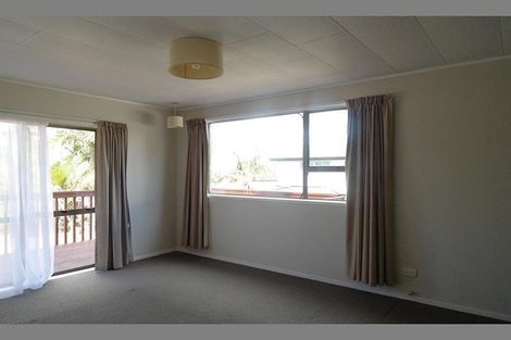 Photo of property in 52 Jandell Crescent, Bucklands Beach, Auckland, 2014
