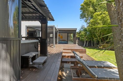 Photo of property in 32a Aubrey Street, New Plymouth, 4310