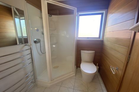 Photo of property in 237 Te Atatu Road, Te Atatu South, Auckland, 0610