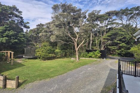 Photo of property in 3 William Pitcher Place, Greenhithe, Auckland, 0632