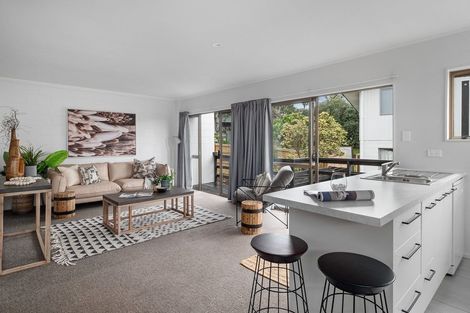 Photo of property in 86b Oceanview Road, Mount Maunganui, 3116