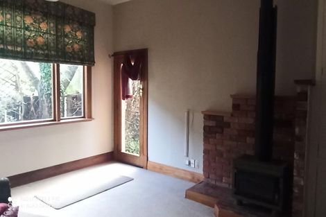 Photo of property in 1 Cossens Street, Balclutha, 9230