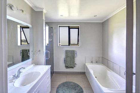 Photo of property in 345 Riccarton Road West, Mosgiel, 9092