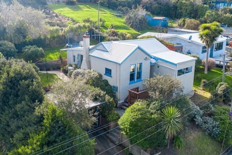 Photo of property in 51 Manapouri Street, Ravensbourne, Dunedin, 9022