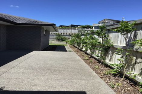 Photo of property in 65 Bert Wall Drive, Omokoroa, 3114