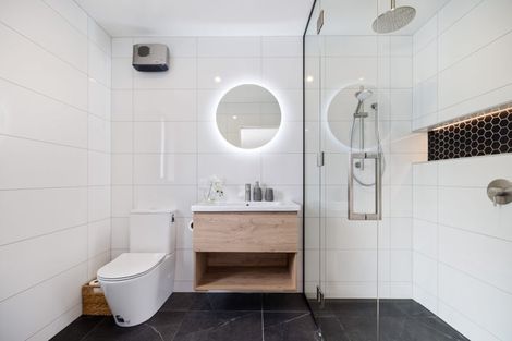 Photo of property in 5 Minsons Lane, Kennedys Bush, Christchurch, 8025