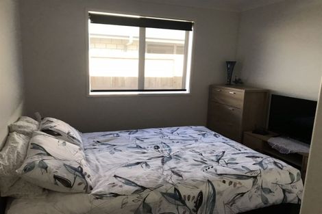 Photo of property in 37 Piata Street, Papamoa Beach, Papamoa, 3118