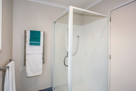 Photo of property in 4/271 Queen Street, Pukekohe, 2120