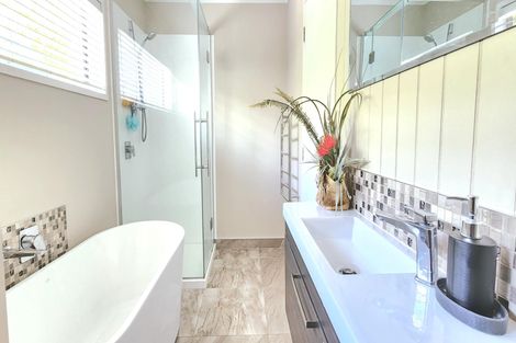 Photo of property in 31 Landing Road, Kerikeri, 0230