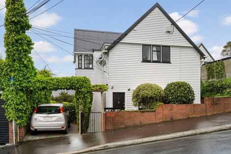 Photo of property in 53 Thompson Street, Mount Cook, Wellington, 6011