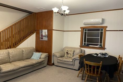 Photo of property in 112 Grafton Road, Roseneath, Wellington, 6011