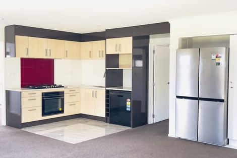 Photo of property in 10 Arataki Way, Glen Eden, Auckland, 0602