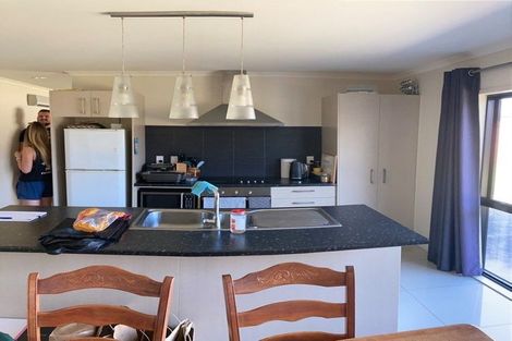 Photo of property in 4 Piwakawaka Court, Rototuna North, Hamilton, 3210