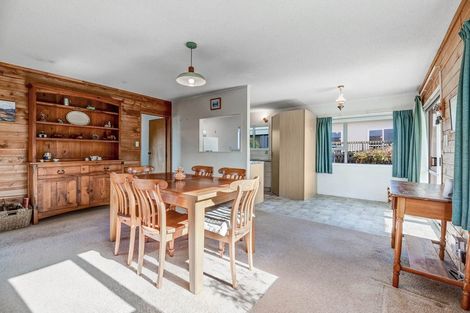Photo of property in 1 Hinemoa Place, Snells Beach, 0920