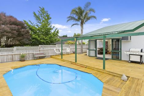 Photo of property in 51 Fairview Place, Te Puke, 3119