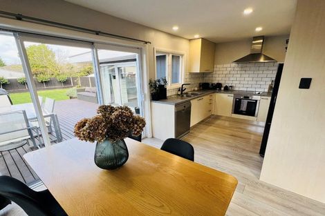 Photo of property in 97 Kendal Avenue, Burnside, Christchurch, 8053