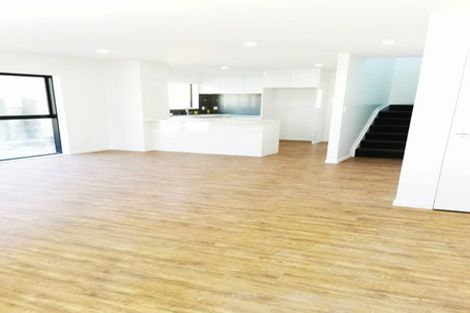 Photo of property in 124b Rosier Road, Glen Eden, Auckland, 0602