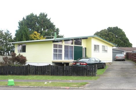 Photo of property in 13 Leaver Place, Weymouth, Auckland, 2103
