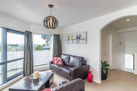 Photo of property in 28 Imran Terrace, Khandallah, Wellington, 6035