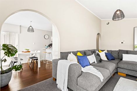 Photo of property in 57 Universal Drive, Henderson, Auckland, 0610