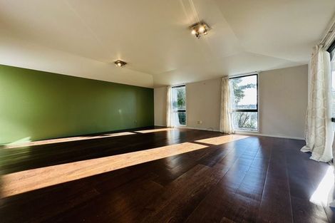 Photo of property in 11a Pendene Place, Forrest Hill, Auckland, 0620