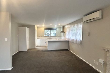 Photo of property in 73 Martin Road, Paraparaumu Beach, Paraparaumu, 5032